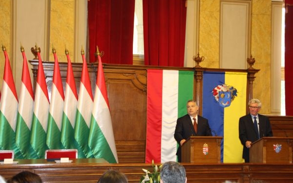 Orbán Viktor sajtótájékoztatót tartott Hódmezővásárhelyen