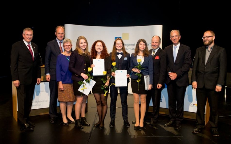 Magyar lány lett a Vitázik a világ ifjúsága verseny harmadik helyezettje 