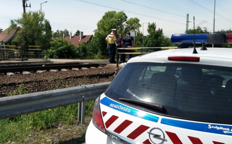 Halálos gázolás miatt késnek a vonatok a Budapest-Székesfehérvár vonalon