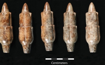 Kukoricacsőre hasonlító rejtélyes jádetárgyat találtak Mexikóban