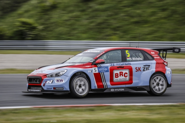 Megsérült Michelisz Norbert megsérült