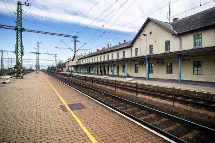 Megkezdődik Veszprém vasútállomás felújítása