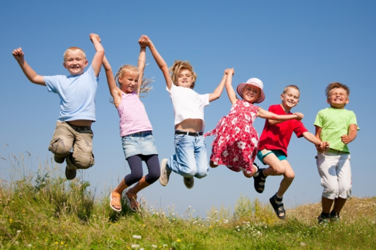 Elindult a táborokba a jelentkezési dömping