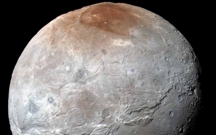Közzétették az eddigi legjobb minőségű felvételeket a Pluto holdjáról