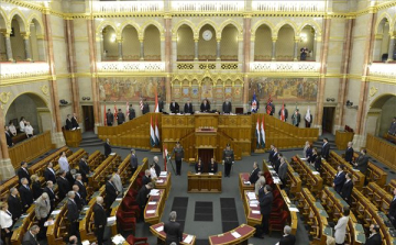 A parlament is 1848-ra emlékezik