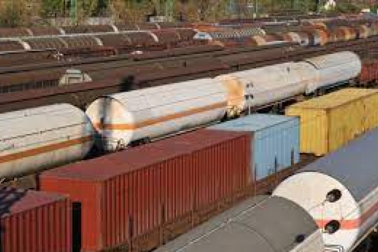 Már ötmillió tonna árut szállítottak vasúton az egyeskocsi-fuvarozás újraélesztésének köszönhetően