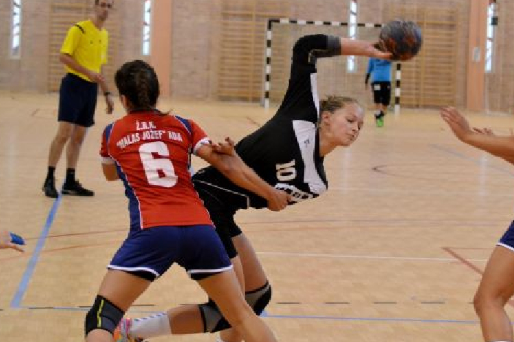 A HLKC felnőtt és junior csapata is tornagyőzelemmel hangolt a bajnokságra