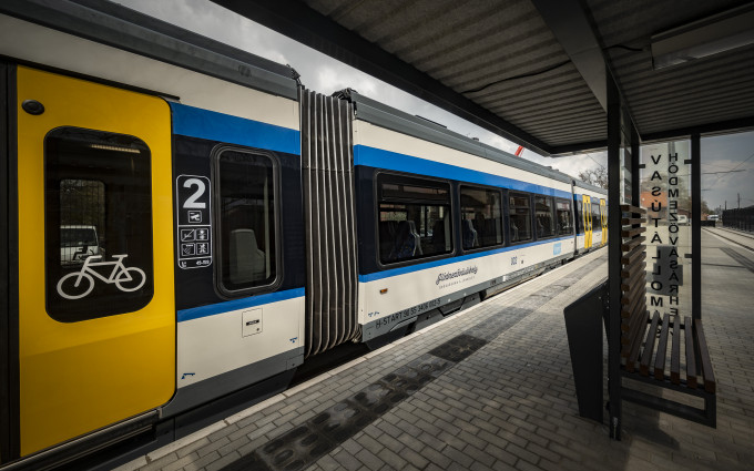 Sűríti a tram-train járatokat a vasúttársaság