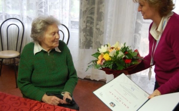 95. születésnapján köszöntötték Dr. Szigetvári Ferencné Ilona nénit