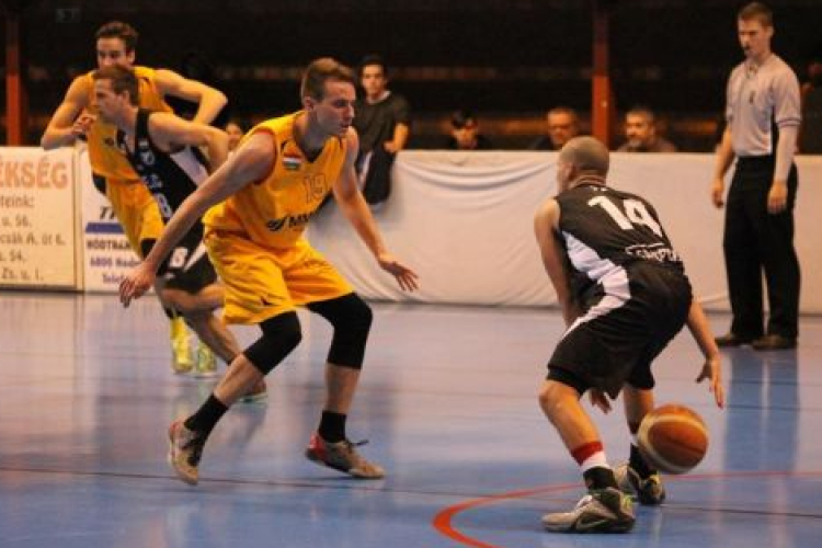 Tovább jutott a Vásárhely