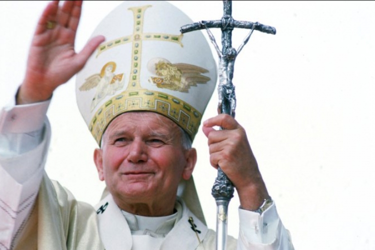 Ellopták II. János Pál pápa vérereklyéjét a Garda-tó melletti zarándokhelyről