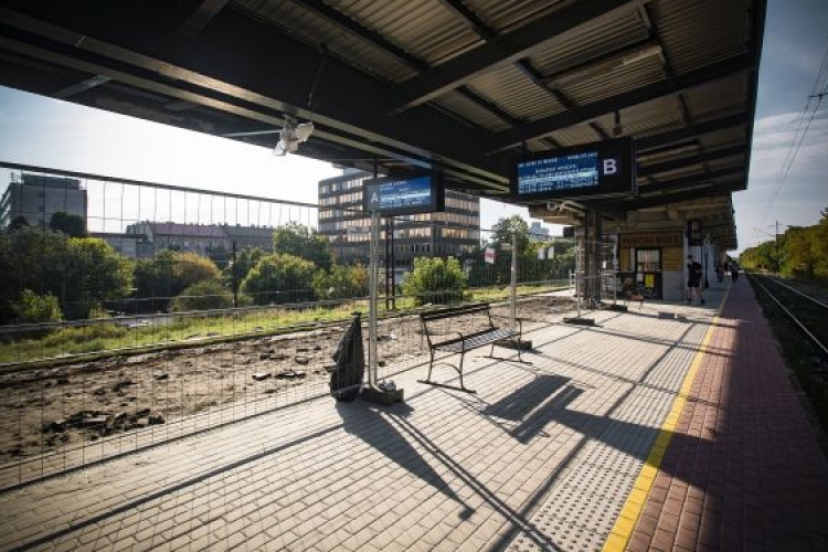 Újabb vasútállomásokon indulnak a felújítási munkálatok