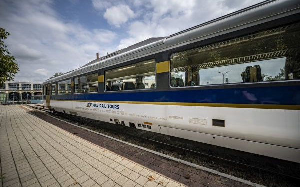 Új élményvonat flottával bővül a MÁV Rail Tours