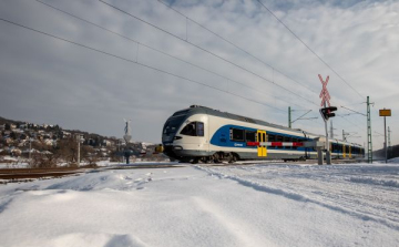 Kevesebb a baleset a vasúti átjárókban, de több a halálos kimenetelű