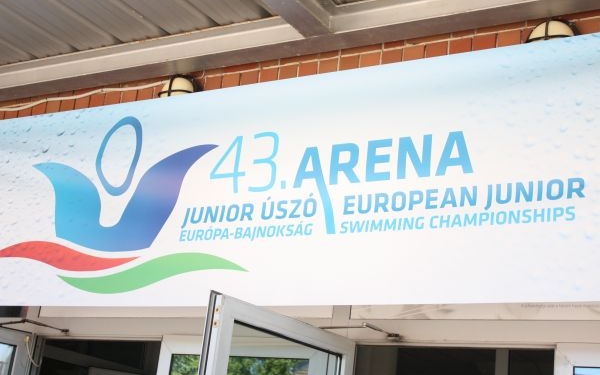Július 6-án kezdődik az ifjúsági úszó EB