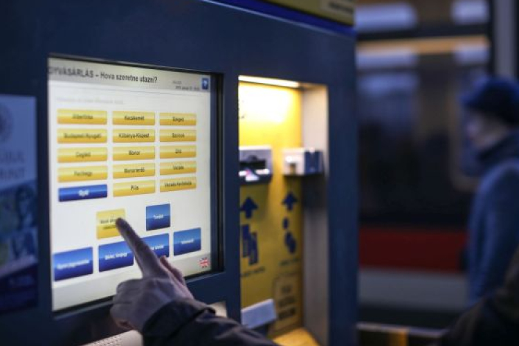 Tavasszal próbaüzemmel indulhat az új jegyautomaták telepítése