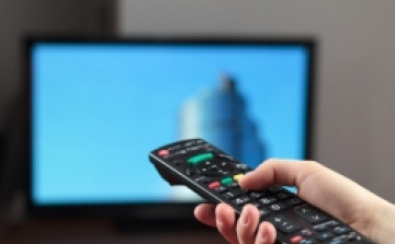 Megváltoznak tévézési szokásaink