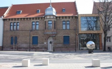 Különleges tárlatok a Tornyai-múzeumban 2015-ben is