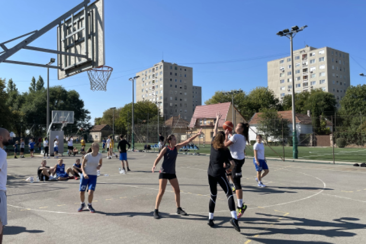 ISMÉT STREETBALL-T RENDEZNEK HÓDMEZŐVÁSÁRHELYEN