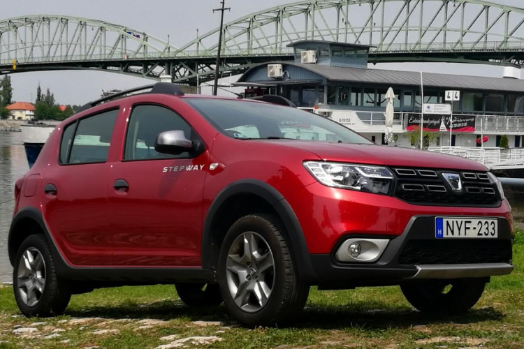 Így maxold ki a szabadidő-jellemet! – Teszt: Dacia Sandero Stepway 1,5 dCi