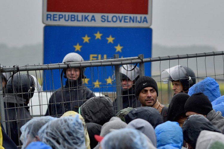 Szlovénia is korlátozza a menedékkérők számát