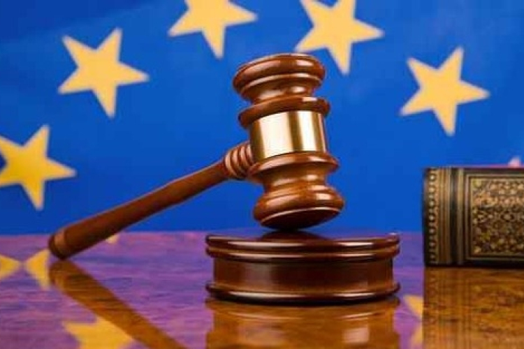 Nagy-Britannia nem fogja mindig figyelembe venni a strasbourgi bíróság döntéseit