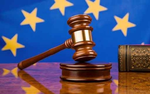 Nagy-Britannia nem fogja mindig figyelembe venni a strasbourgi bíróság döntéseit