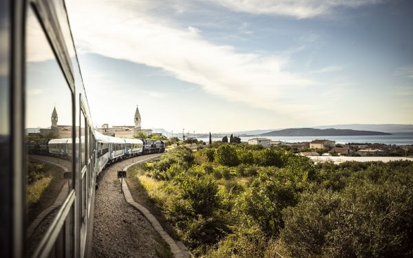 Az első hetekben már több ezren váltottak jegyet az Adria InterCity-re