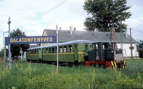 Ötvenszázalékos vasúti kedvezmény a Balatonfenyvesi Kisvasút Napjára