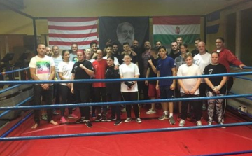 Világversenyekre készülnek a Boxing Gym Vásárhely ökölvívói!