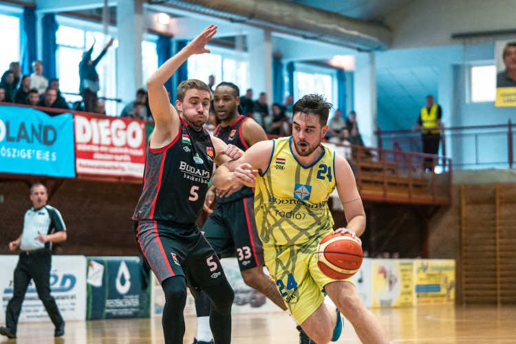 Indul a rájátszás a Kosársulinak