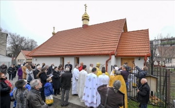 Felszentelték a debreceni Szent Háromság ortodox templomot