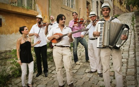 Buda Folk Band koncert és táncház