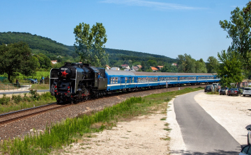 Kora őszi retró hétvége Pécsett