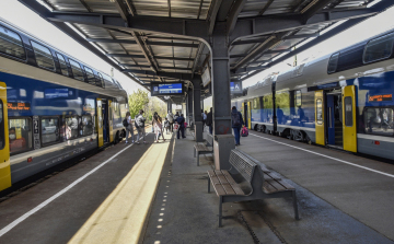 Életbe lépett a MÁV-START, a Volánbusz és a H8-as, H9-es HÉV vonalak új menetrendje