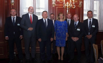 Jó hangulatú, sikeres tárgyalás zajlott az osztrák és a magyar vasúttársaságok felső vezetői között