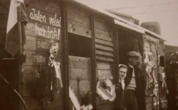 Rendhagyó történelemóra a magyarországi németek kitelepítésének emléknapján