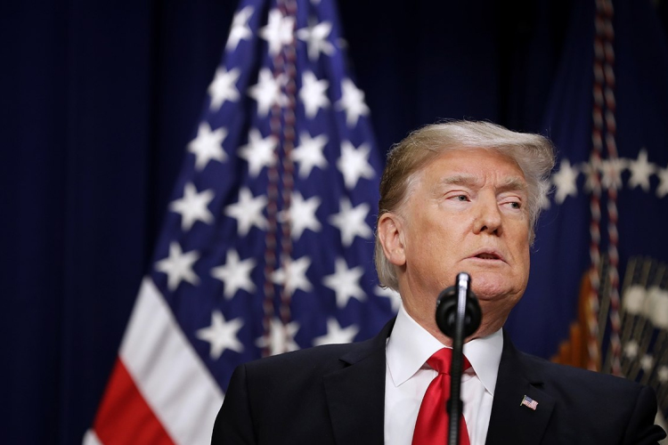 Donald Trump 8,6 milliárd dollárt kér a 2020-as költségvetésben a határfalra