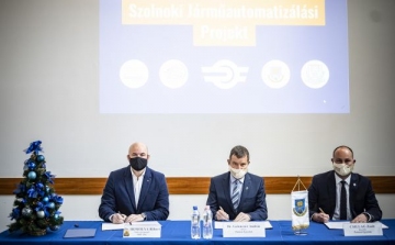 A Szolnoki Járműautomatizálási Projekt keretében négy együttműködési megállapodást kötött a MÁV-csoport
