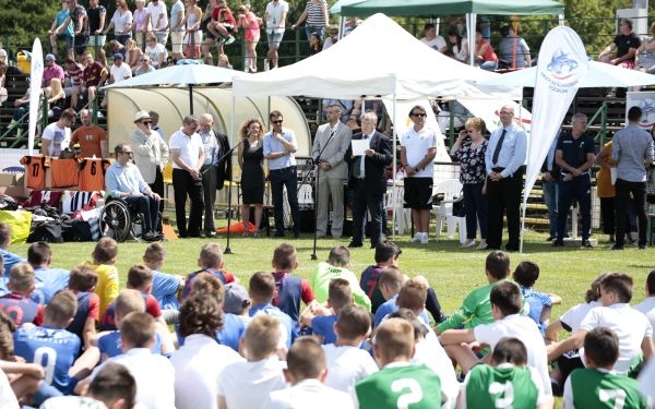 A győri focista gyerekek találkozhatnak Amerikában Zidane-nal