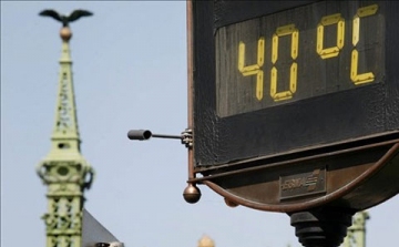 Augusztus első napján is megdőlt egy fővárosi melegrekord
